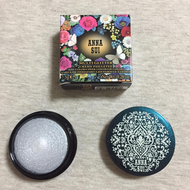 ANNA SUI(アナスイ)の【未使用】アナスイ マルチグリッター 002 コスメ/美容のベースメイク/化粧品(アイシャドウ)の商品写真