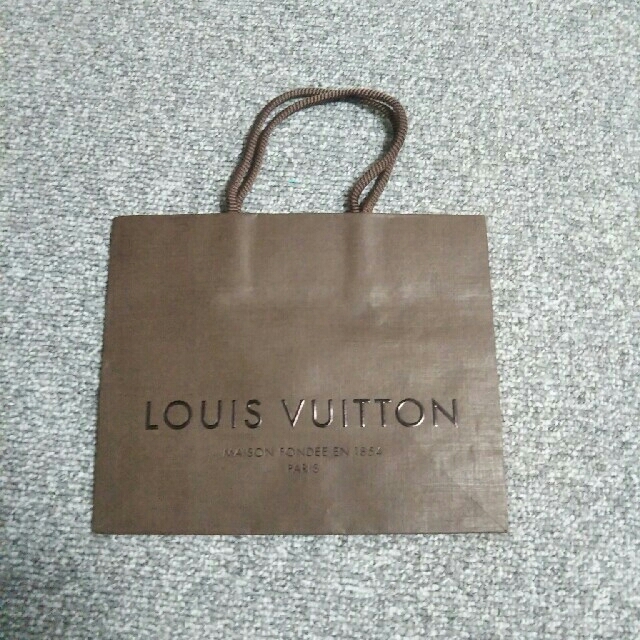 LOUIS VUITTON(ルイヴィトン)のルイ・ヴィトン　紙袋 メンズのファッション小物(その他)の商品写真