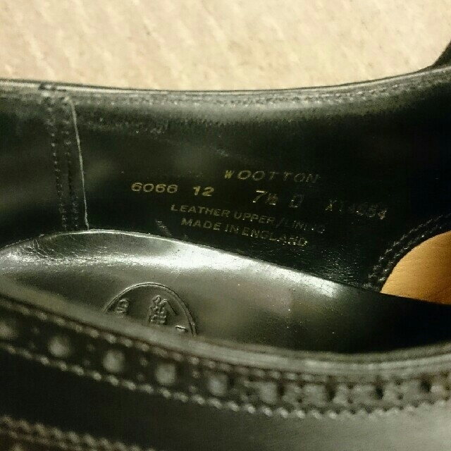 Crockett&Jones(クロケットアンドジョーンズ)のシューツリー付き クロケット&ジョーンズ ハンドグレード71/2 D 新品未使用 メンズの靴/シューズ(ドレス/ビジネス)の商品写真