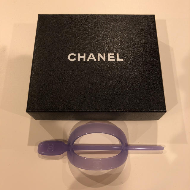 CHANEL パープルバレッタ