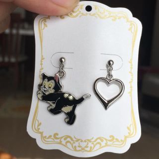 ねこ ピアス ハンドメイド(ピアス)