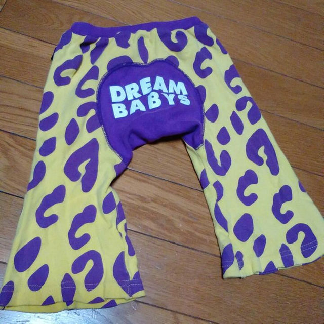 DREAMBABYS(ドリームベイビーズ)のドリームベビーズ　モンキーパンツ　90㎝ キッズ/ベビー/マタニティのベビー服(~85cm)(パンツ)の商品写真