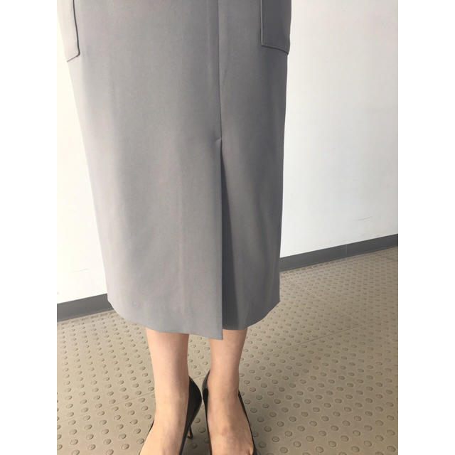 tiara(ティアラ)のTIARAタイトスカート レディースのスカート(ひざ丈スカート)の商品写真