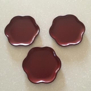 クリハラハルミ(栗原はるみ)のうーちゃん専用  栗原 はるみ 塗り小皿3枚(食器)