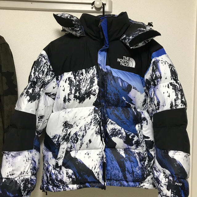 Supreme(シュプリーム)のlittlebaby様専用  supreme north face s バルトロ メンズのジャケット/アウター(ダウンジャケット)の商品写真