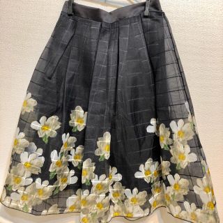 シックウィッシュ(Chicwish)のchicwish 花柄オーガンジースカート(ひざ丈スカート)