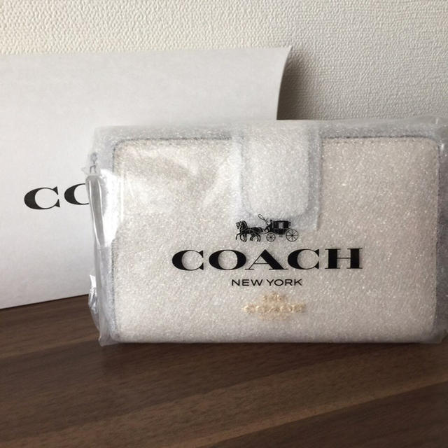 COACH - COACH コーチ 折り財布 チョーク ホワイト 二つ折り財布の通販 