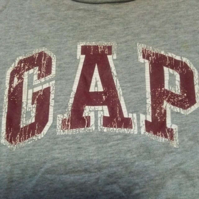 GAP(ギャップ)のGAP キッズ 長袖Tシャツ キッズ/ベビー/マタニティのキッズ服男の子用(90cm~)(その他)の商品写真