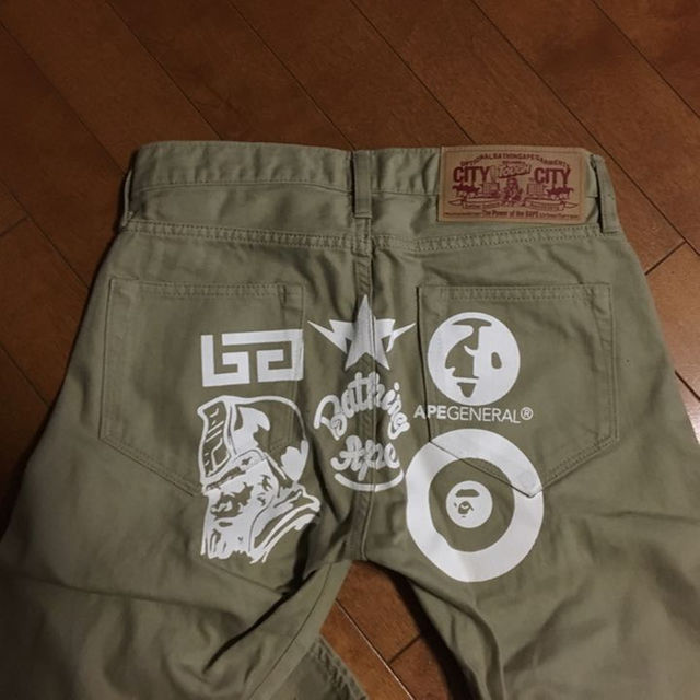 A BATHING APE(アベイシングエイプ)の値下げしました♡A BATHING APE チノパン レディースのパンツ(チノパン)の商品写真