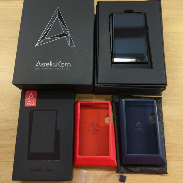 Astell＆Kern AK300 64GB ミッドナイトブラックのサムネイル