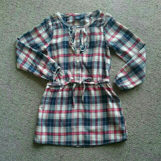 GAP Kids(ギャップキッズ)のGAPキッズガール 110㎝ キッズ/ベビー/マタニティのキッズ服女の子用(90cm~)(ワンピース)の商品写真