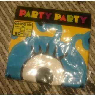 パーティーパーティー(PARTYPARTY)の新品未使用 partyparty お食事エプロン(お食事エプロン)