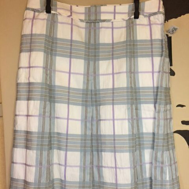 BURBERRY(バーバリー)のバーバリー スカート レディースのスカート(ひざ丈スカート)の商品写真