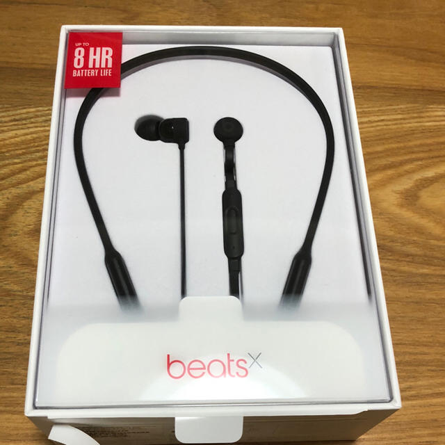 Beats by Dr Dre(ビーツバイドクタードレ)のbeats X イヤフォン  スマホ/家電/カメラのオーディオ機器(ヘッドフォン/イヤフォン)の商品写真