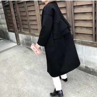 Myu バックフリルコート 黒 ボンディング ダイバー素材の通販 by