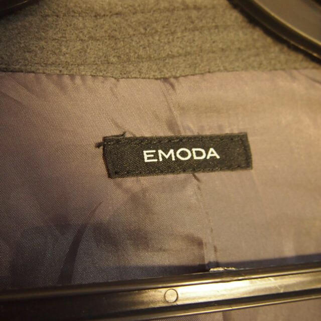 EMODA(エモダ)のEMODA コート グレー レディースのジャケット/アウター(ロングコート)の商品写真