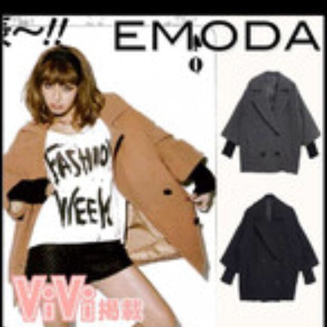 EMODA(エモダ)のEMODA コート グレー レディースのジャケット/アウター(ロングコート)の商品写真