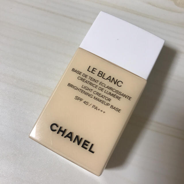 CHANEL(シャネル)のシャネル   ルブラン バーズルミエール 20ミモザ コスメ/美容のベースメイク/化粧品(化粧下地)の商品写真