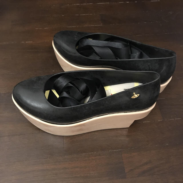 Vivienne Westwood(ヴィヴィアンウエストウッド)のVivienne x Melissa レディースの靴/シューズ(その他)の商品写真