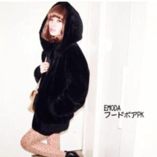 エモダ(EMODA)のEMODA ボアパーカー ブラック美品(パーカー)