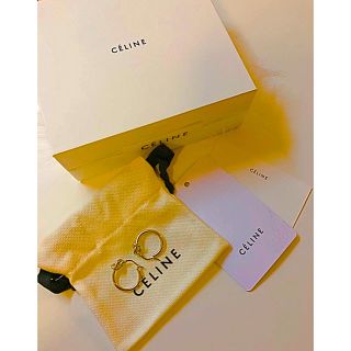 セリーヌ(celine)のCELINE☆Knot Extra Thin Earringセリーヌノットピアス(ピアス)