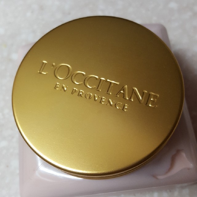 L'OCCITANE(ロクシタン)のL'OCCITANE ロクシタン マーベラスフラワー ボディクリーム コスメ/美容のボディケア(ボディクリーム)の商品写真
