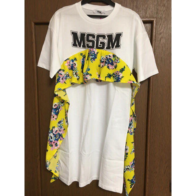 トップス2018SS 新作✨ MSGM フローラルパネル ロゴ Tシャツワンピ