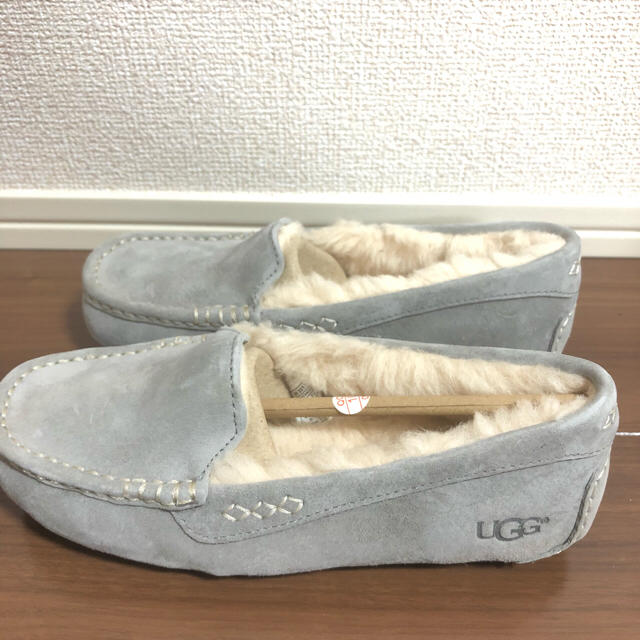 UGG 大人気 アグー アンスレー モカシン ライトグレー US6 23cm