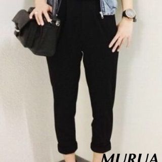 ムルーア(MURUA)のMURUA 定番 テーパードパンツ(クロップドパンツ)