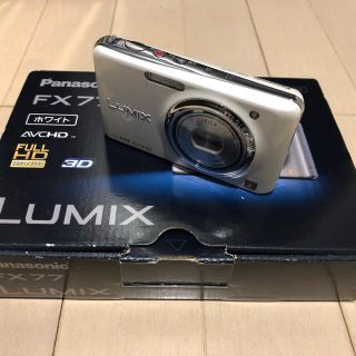 パナソニック(Panasonic)のYOSE様専用★Panasonic★Lumix FX77 ホワイト(コンパクトデジタルカメラ)