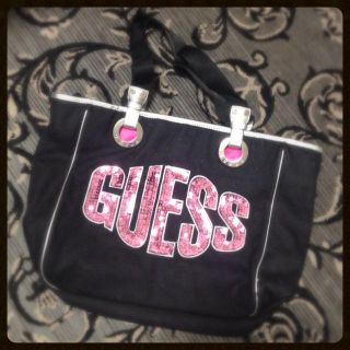 ゲス(GUESS)のGUESS バッグ(トートバッグ)