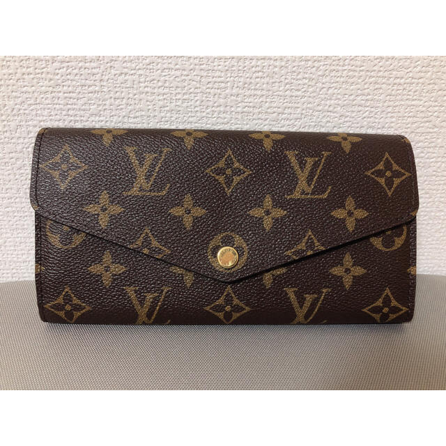 LOUIS VUITTON(ルイヴィトン)のルイヴィトン 長財布 モノグラム サラ レディースのファッション小物(財布)の商品写真