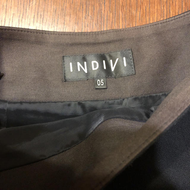 INDIVI(インディヴィ)のインディヴィ 黒スカート レディースのスカート(ミニスカート)の商品写真