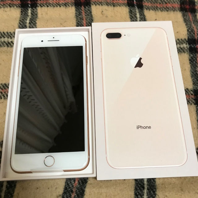 Apple - 新品未使用 iphone8 plus 64GB SIMフリー au ゴールド