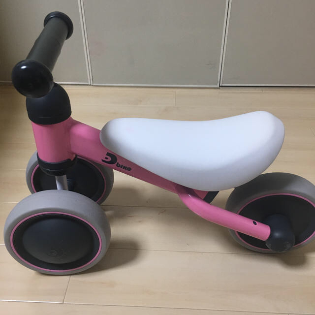 1歳から使える三輪車^_^D-BIKE mini キッズ/ベビー/マタニティの外出/移動用品(三輪車)の商品写真