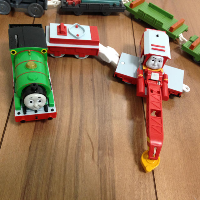 TOMMY(トミー)のプラレールトーマス パーシーとロッキー キッズ/ベビー/マタニティのおもちゃ(電車のおもちゃ/車)の商品写真