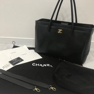 シャネル(CHANEL)のCHANEL  シャネル エグゼクティブトート バック ゴールド金具 美品(トートバッグ)