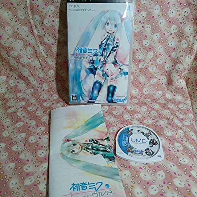 PlayStation Portable(プレイステーションポータブル)のPSP　初音ミク　Project　DIVA エンタメ/ホビーのゲームソフト/ゲーム機本体(携帯用ゲームソフト)の商品写真