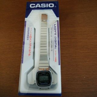 カシオ(CASIO)のカシオ　チープ腕時計　新品未使用(腕時計)