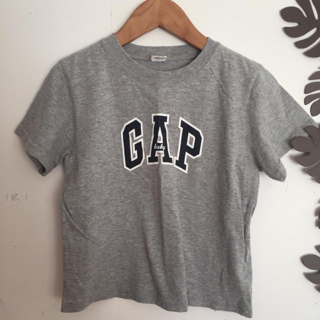 GAP(ギャップ)のギャップシャツ キッズ/ベビー/マタニティのキッズ服男の子用(90cm~)(Tシャツ/カットソー)の商品写真