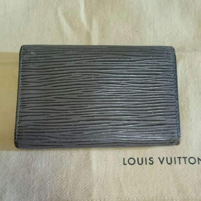 LOUIS VUITTON(ルイヴィトン)のLV エピ 6連キーケース レディースのファッション小物(キーケース)の商品写真