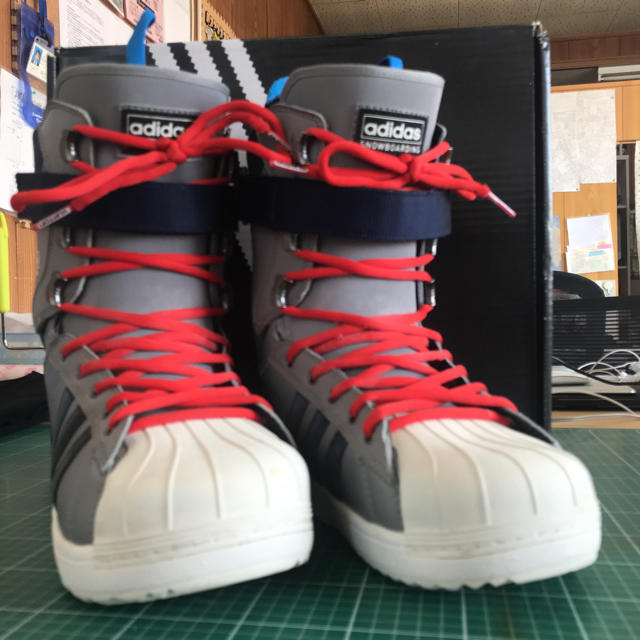 adidas snowboarding the superstar 27cm ファッションなデザイン 30