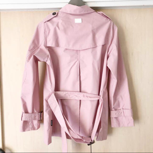 AIGLE(エーグル)のエーグル トレンチコート 防水 ピンク 花粉症 レディースのジャケット/アウター(トレンチコート)の商品写真