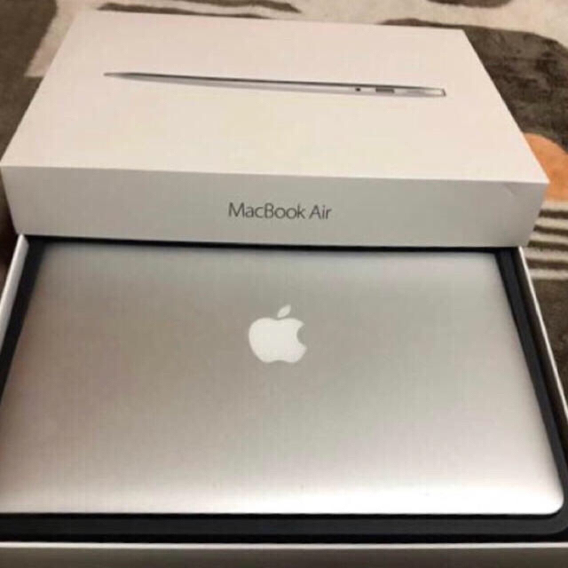 Apple - MacBook Air 2015モデル 13インチ ケース付き