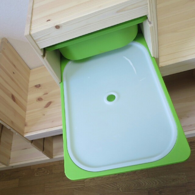 IKEA(イケア)のIKEA　イケア　トロファスト　おもちゃ　収納 キッズ/ベビー/マタニティの寝具/家具(収納/チェスト)の商品写真