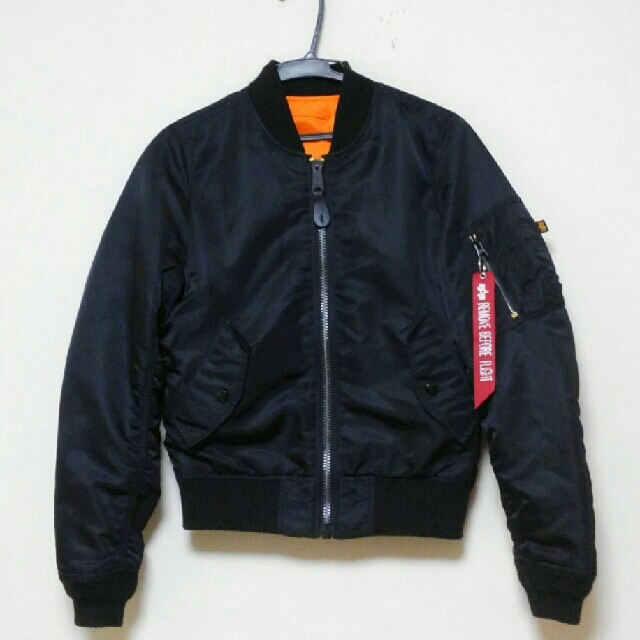 ALPHA INDUSTRIES(アルファインダストリーズ)の【ar様専用】アルファ MA-1 【★レディース★赤タグ★Ssize★】 レディースのジャケット/アウター(ブルゾン)の商品写真