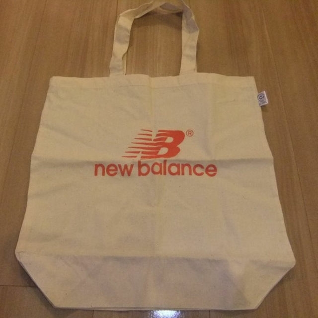 New Balance(ニューバランス)のnew balance エコバッグ 生成り メンズのファッション小物(その他)の商品写真