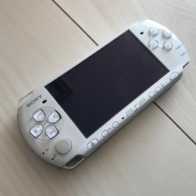 PSP 本体 地球防衛軍2付き