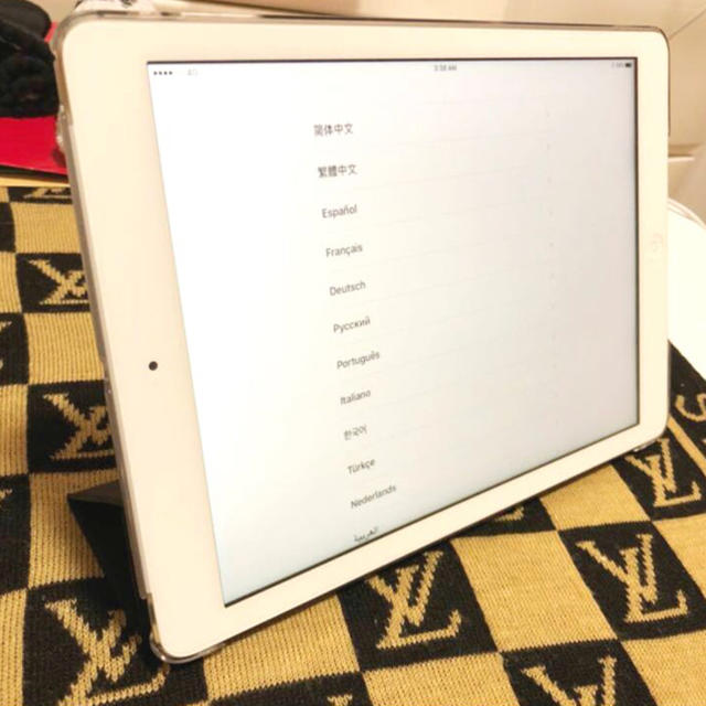 美品 iPad Air 64GB docomo