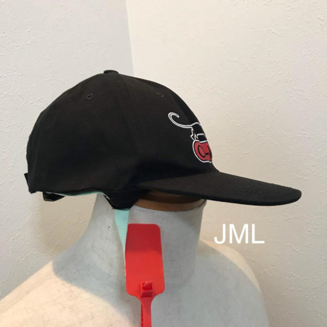 OFF-WHITE(オフホワイト)の極希少 OFF-WHITEモスクワ店舗限定  "ВРЕМЕННЫЙ" CAP メンズの帽子(キャップ)の商品写真